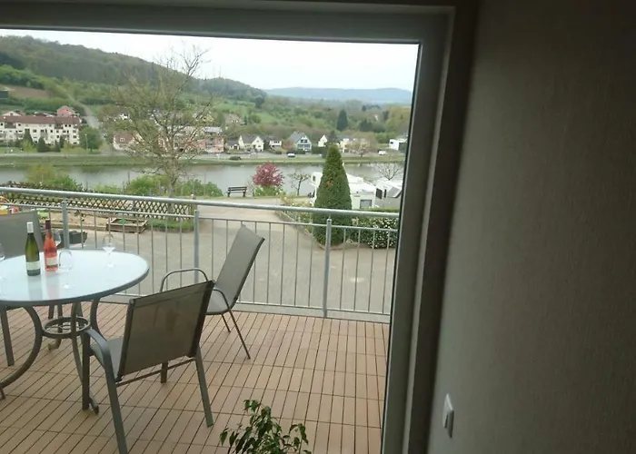 Weingut Edwin Pauly *